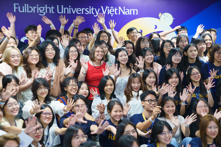 Lễ khai giảng độc đáo của Trường Đại học Fulbright Việt Nam - Ảnh 1.