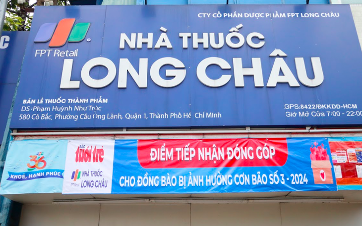 Đến nhà thuốc chuyển khoản ủng hộ bà con vùng bão lũ - Ảnh 5.