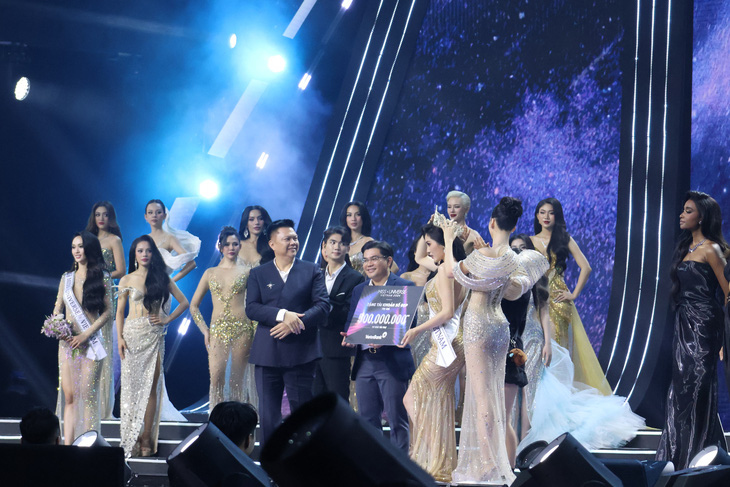 Không ngoài đồn đoán, Kỳ Duyên đăng quang Miss Universe Vietnam 2024 - Ảnh 6.