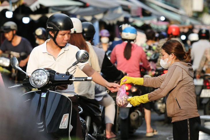 Chất nào dùng hàng ngày có thể gây rối loạn nội tiết, ảnh hưởng sức khỏe nam nữ - Ảnh 1.