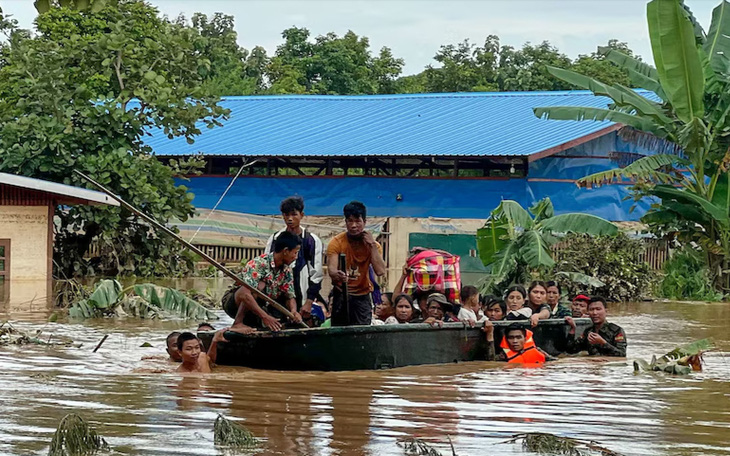 Lũ lụt nghiêm trọng tại trung Âu, hàng nghìn người sơ tán - Ảnh 2.