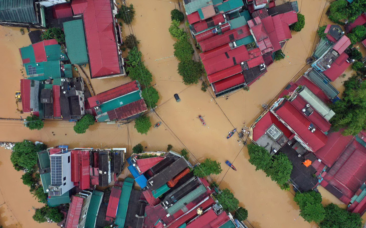 Góp tranh cho quỹ Hội họa vì nhân dân vùng lũ: Bà Mai Trang sẵn sàng nhận lại tranh - Ảnh 10.