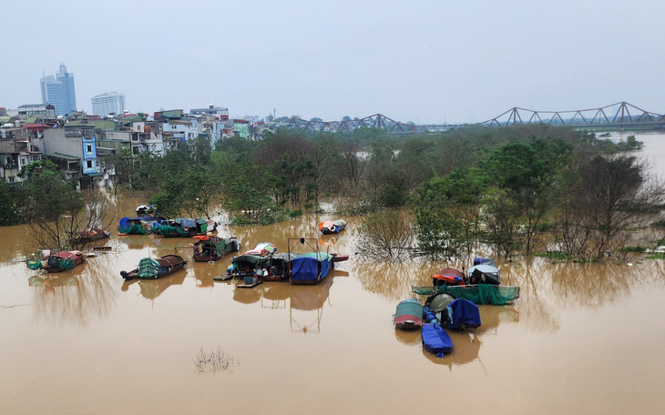 Góp tranh cho quỹ Hội họa vì nhân dân vùng lũ: Bà Mai Trang sẵn sàng nhận lại tranh - Ảnh 8.