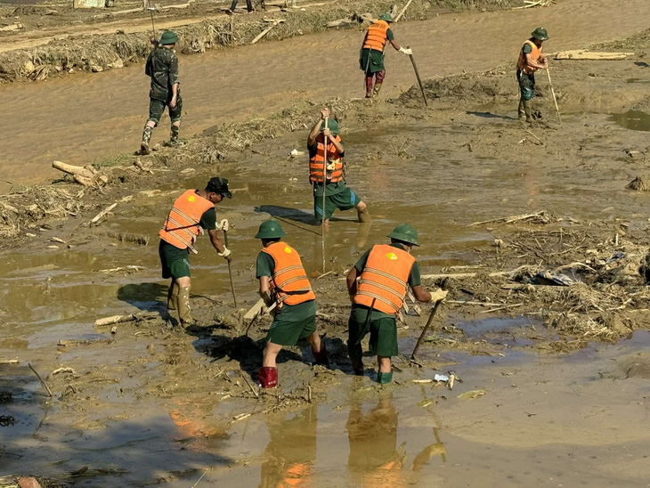 Nạn nhân vụ lũ quét Làng Nủ: 66 người chết và mất tích - Ảnh 1.