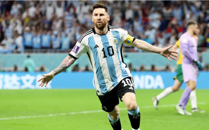 Messi thắng Ronaldo ở cuộc đấu giá chiếc xe đua 827 tỷ đồng - Ảnh 2.