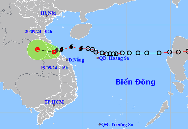 Hoàn lưu bão số 4 còn gây mưa lớn ở miền Trung từ 100