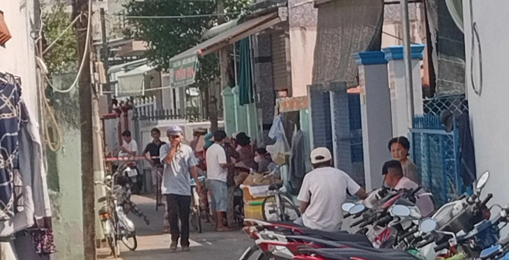 Tuyên tử hình thanh niên đâm hai người thương vong vì nghi mình bị nói xấu - Ảnh 1.