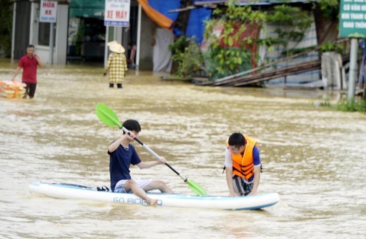 Biết để sống sót qua thiên tai, thảm họa - Ảnh 2.