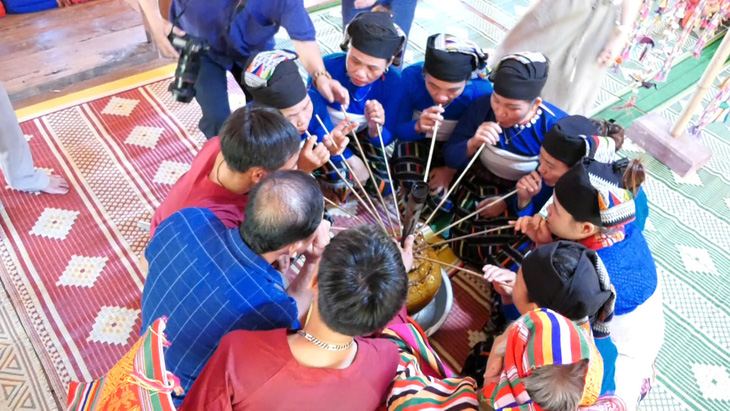 Người Thái ở Thanh Hóa đón Tết Độc lập, nhớ ơn Đảng và Bác Hồ - Ảnh 6.