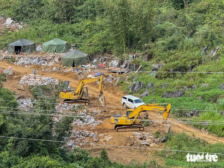 Sau sạt lở tang thương 9 người tử vong, bà con Lũng Lỳ, Cao Bằng - Ảnh 6.