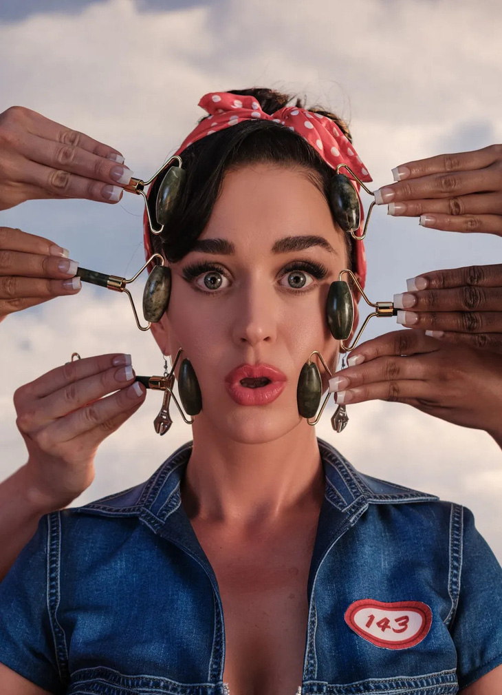 Katy Perry toả sáng trở lại với album 143 - Ảnh 3.