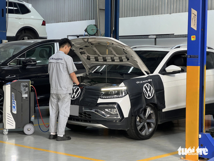 Xưởng dịch vụ Volkswagen đạt tiêu chuẩn toàn cầu tại Hà Nội có gì: Rộng hơn 1.000 m2, trang thiết bị - Ảnh 14.