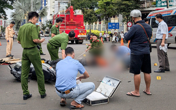 Vụ tai nạn chết người giữa xe cứu nạn cứu hộ và xe máy: Xe đang đi làm nhiệm vụ - Ảnh 3.