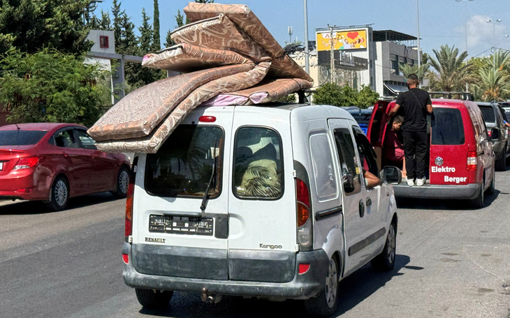 Đại sứ quán Việt Nam tiếp tục khuyến cáo công dân rời Lebanon - Ảnh 2.