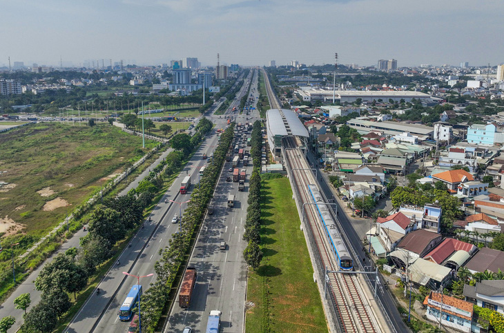 TP.HCM phê duyệt điều chỉnh metro số 1 vận hành thương mại vào cuối quý 4-2024 - Ảnh 1.