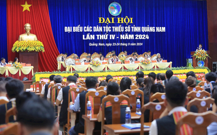 Các dân tộc thiểu số tỉnh Quảng Ngãi đoàn kết, chung sức hướng đến tương lai - Ảnh 5.