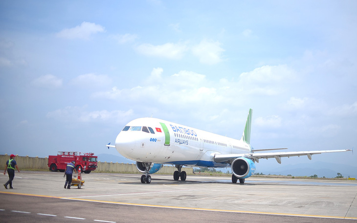 Cục thuế tỉnh Bình Định hủy bỏ tạm hoãn xuất cảnh với CEO Bamboo Airways  - Ảnh 2.