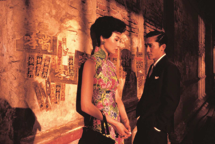 movie-still-maggie-cheung-tony-leung-fayeung-ninwa-in-the-mood-for-love-2000-1679973219556913146221-17274268797591605342683.jpg