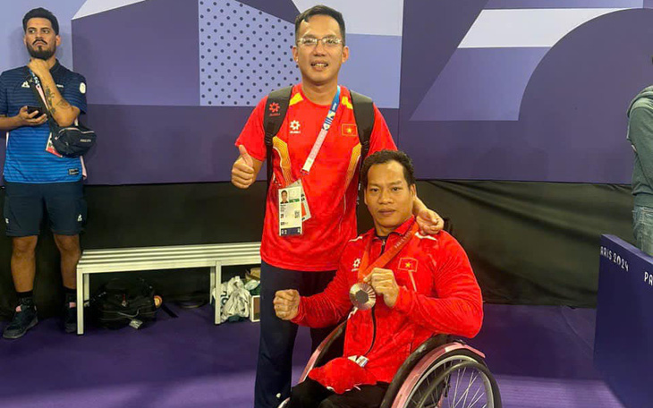 VĐV bị cá mập tấn công giành HCB tại Paralympic 2024 - Ảnh 3.