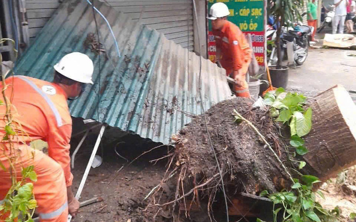 Quảng Ninh: 3 người chết, 13 người mất tích do bão số 3 - Ảnh 4.