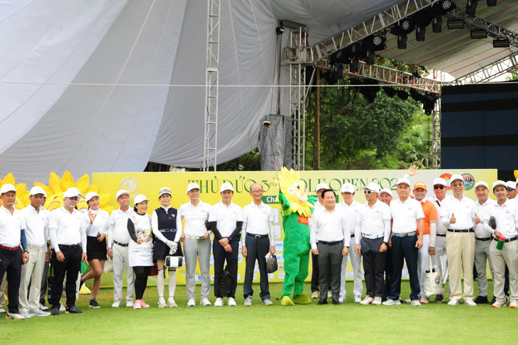 40 tỉ đồng cho người nghèo từ Giải Golf Thủ Đức Open lần 3 năm 2024 - Ảnh 6.