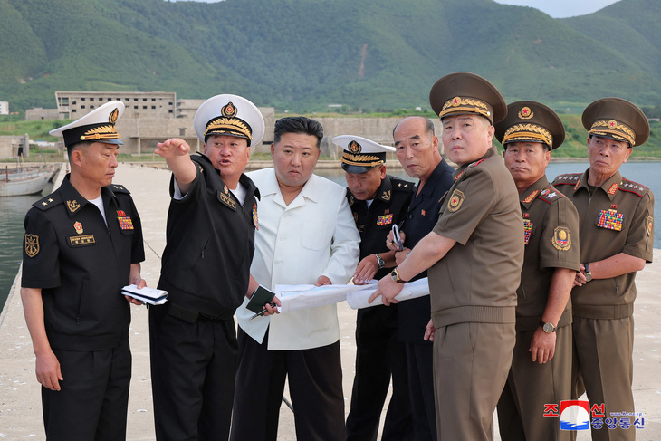 kim-jong-un-thi-sat-17257720603051292314768.jpg