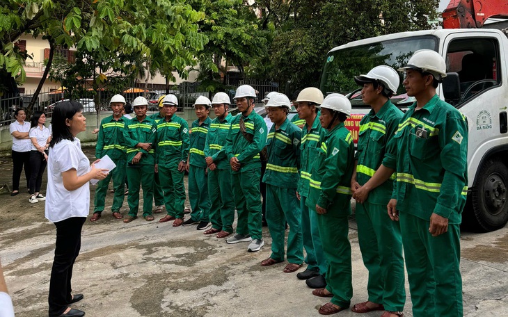 Đà Nẵng phát động quyên góp một ngày lương, tiếp tục chi viện Hà Nội