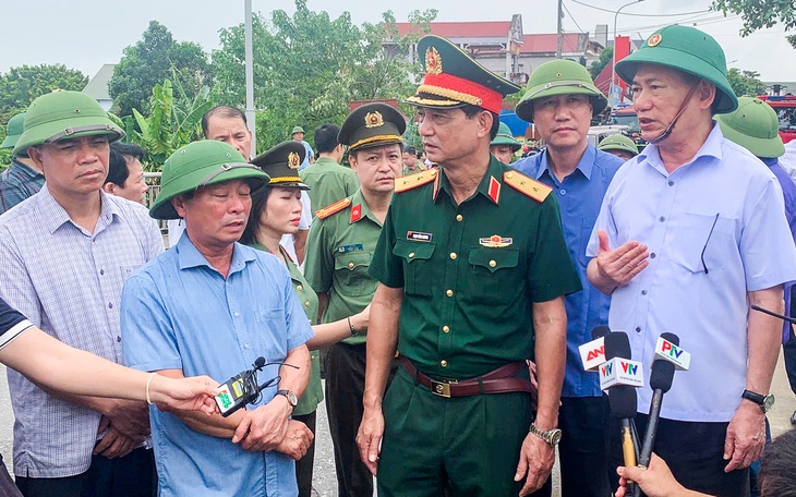 Thủ tướng chủ trì họp trực tuyến từ Bắc Giang chỉ đạo ứng phó mưa lũ - Ảnh 5.