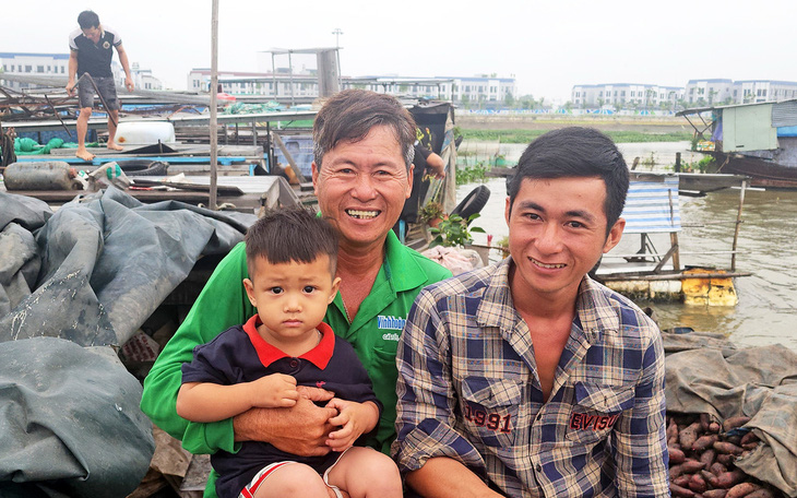 Trăm năm lênh đênh chợ nổi miền Tây - Kỳ 3: Khách thương hồ, đời người phận sông - Ảnh 3.