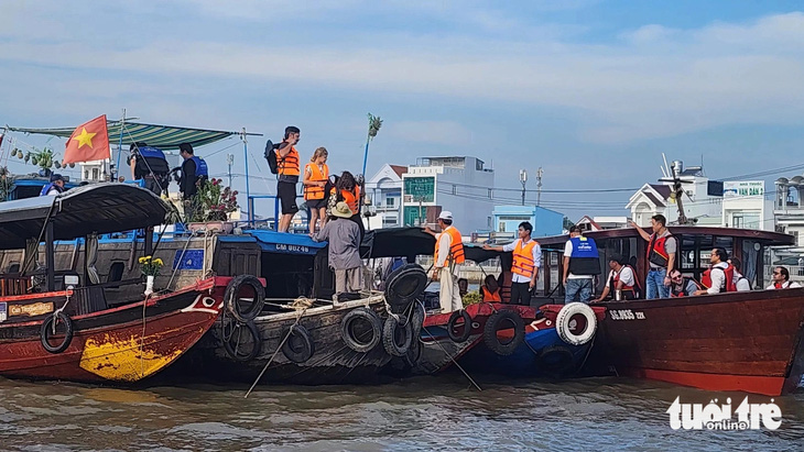 Trăm năm lênh đênh chợ nổi miền Tây - Kỳ 4: Đời gạo chợ nước sông thời 4.0 - Ảnh 1.