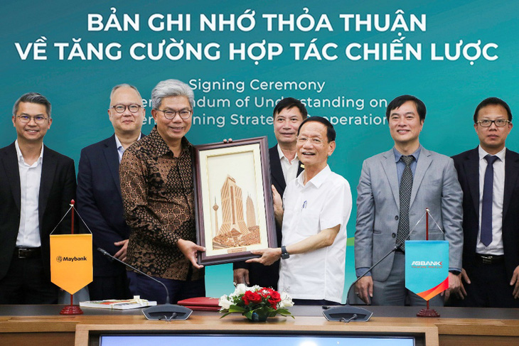 ABBANK thành lập Ủy ban chiến lược phát triển bền vững ESG - Ảnh 1.