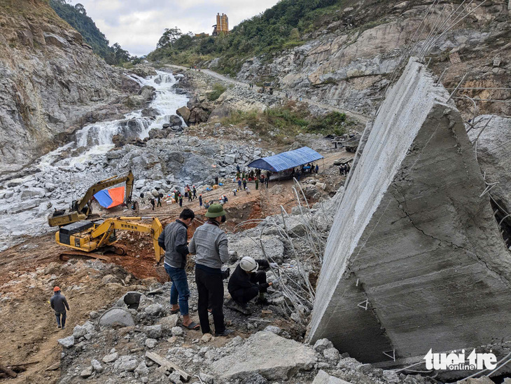 Tìm thấy 2 nạn nhân cuối cùng trong vụ tai nạn đập thủy điện Đăk Mi 1 - Ảnh 1.