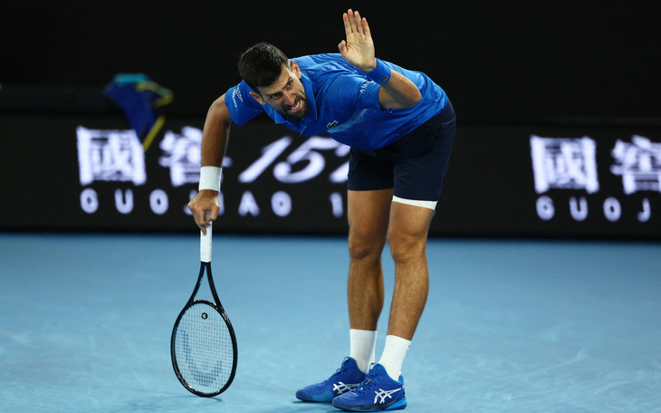 Djokovic phản pháo cáo buộc 'giả đau' để thắng Alcaraz - Ảnh 2.