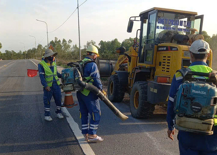 Cao tốc miền Trung thông thoáng chờ dòng xe phía Nam - Ảnh 4.