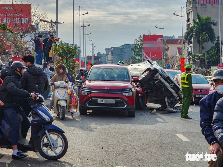 Ngày thứ 3 nghỉ Tết Nguyên đán, xử lý 7.541 trường hợp vi phạm giao thông, phạt gần 20 tỉ đồng - Ảnh 1.