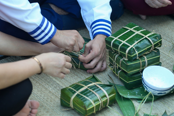 Tết của những người lính hải quân trên vùng biển đảo Tây Nam - Ảnh 6.