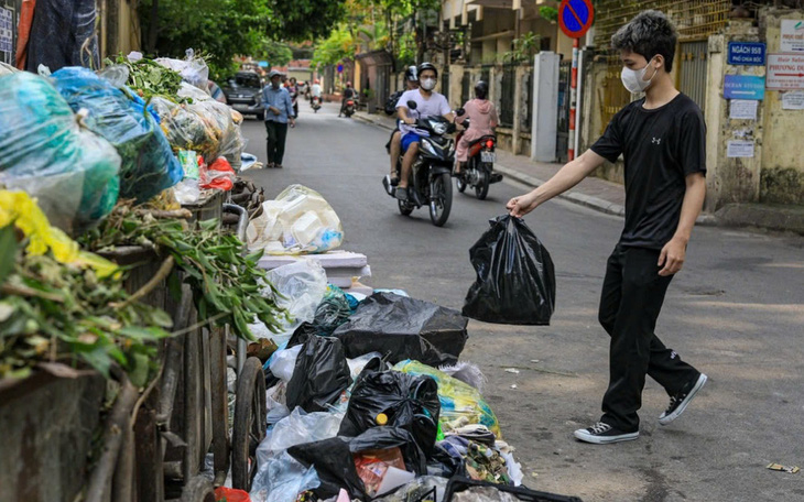 Kinh hoàng rác thải nhựa ngập tràn - Kỳ 5: Người trẻ 'gieo' lối sống xanh - Ảnh 4.