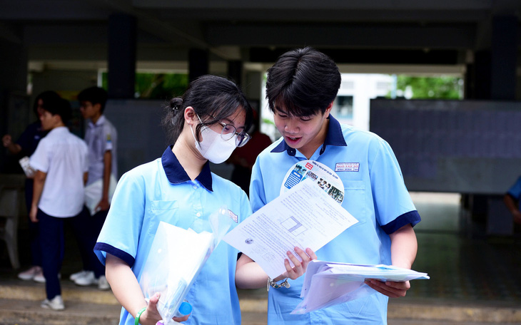 Học sinh đoạt giải khoa học kỹ thuật cấp thành phố được cộng điểm khi thi vào lớp 10 - Ảnh 2.