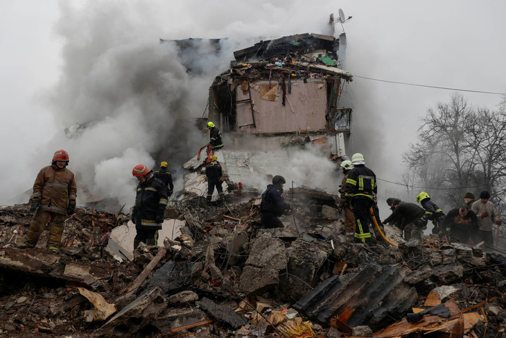 Nga tuyên bố kiểm soát thêm 1 ngôi làng ở Donetsk - Ảnh 1.