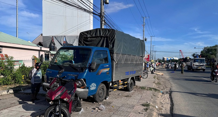 Nữ sinh tử vong trên đường đến trường vì tai nạn giao thông - Ảnh 2.