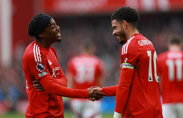 Nottingham Forest giành chiến thắng không tưởng 7-0 trước Brighton - Ảnh 1.