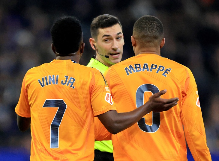 Tin tức thể thao sáng 2-2: Real Madrid ngã ngựa, Rashford sắp đến Aston Villa - Ảnh 1.
