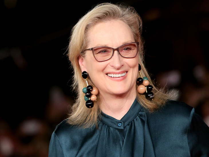 'Nữ hoàng phim ảnh' Meryl Streep với phong cách biến hóa đại tài qua từng vai diễn và nhan sắc mặn mà ở tuổi 71