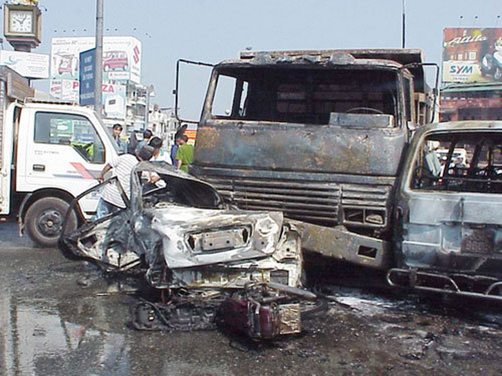 TP.HCM: Tai nạn giao thông nghiêm trọng ở vòng xoay Hàng Xanh