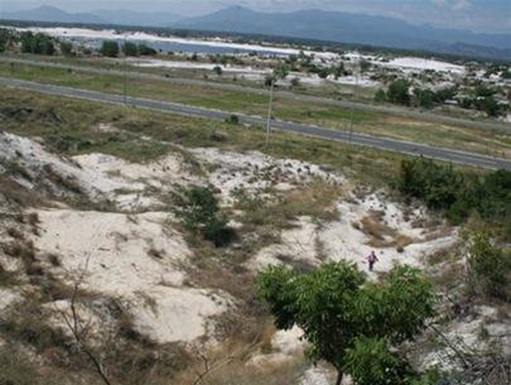 Đầu tư tại bán đảo Cam Ranh phải đấu giá ứng trước tiền thuê đất