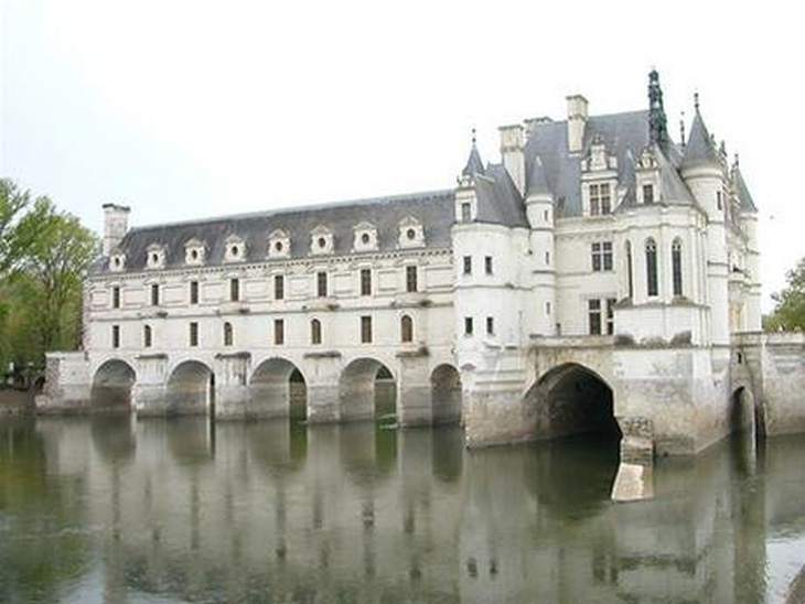 Thung lũng sông Loire: Vương quốc của những tòa lâu đài cổ
