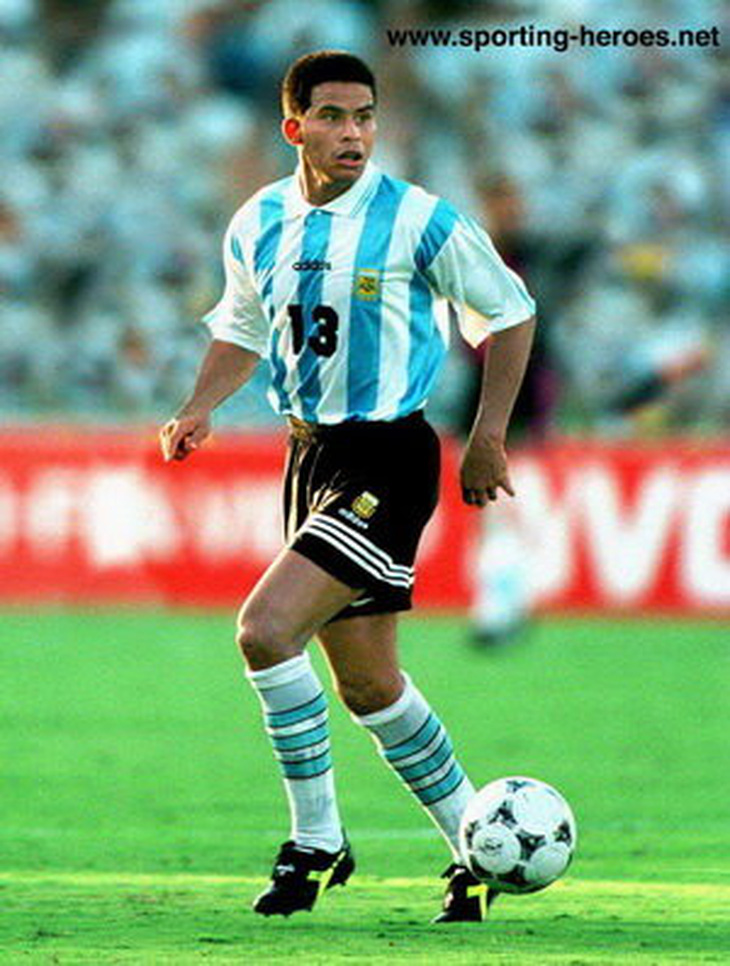 Cựu cầu thủ Argentina bị bắn
