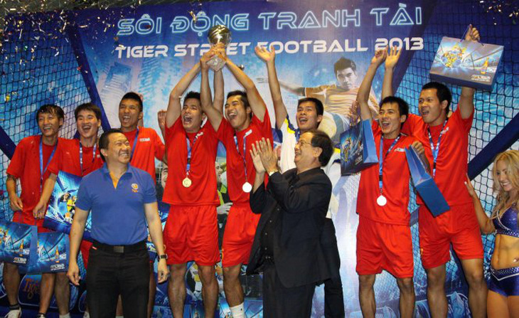 HD Bank vô địch Giải Tiger Street Football 2013