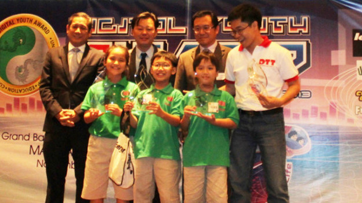 Việt Nam vô địch hạng sơ cấp cuộc thi Robotics quốc tế