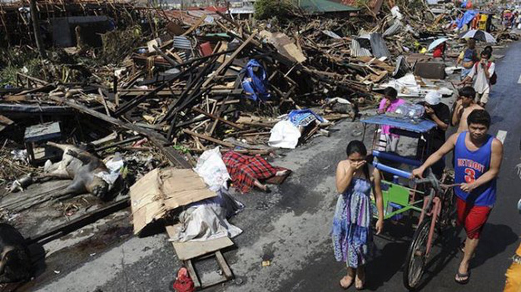 Siêu bão và những công cuộc tái thiết gian nan - Kỳ 1: Haiyan, cơn đại cuồng phong khủng khiếp - Ảnh 4.